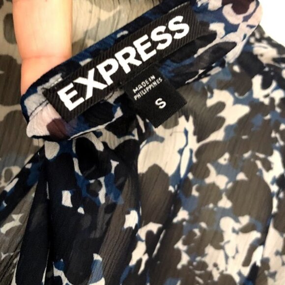 EXPRESS Set of Two Women's Tunics Small - Picture 7 of 8